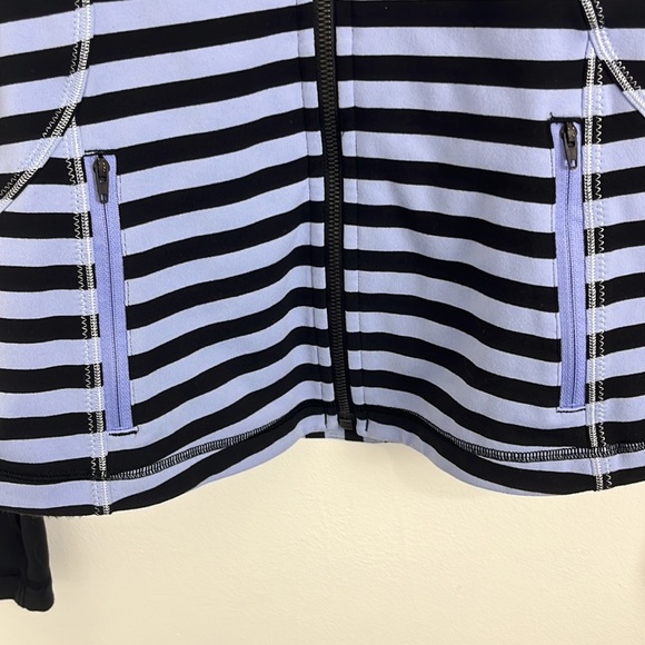 Lululemon Forme Jacket Sea Stripe Polar Haze Black - Picture 4 of 7